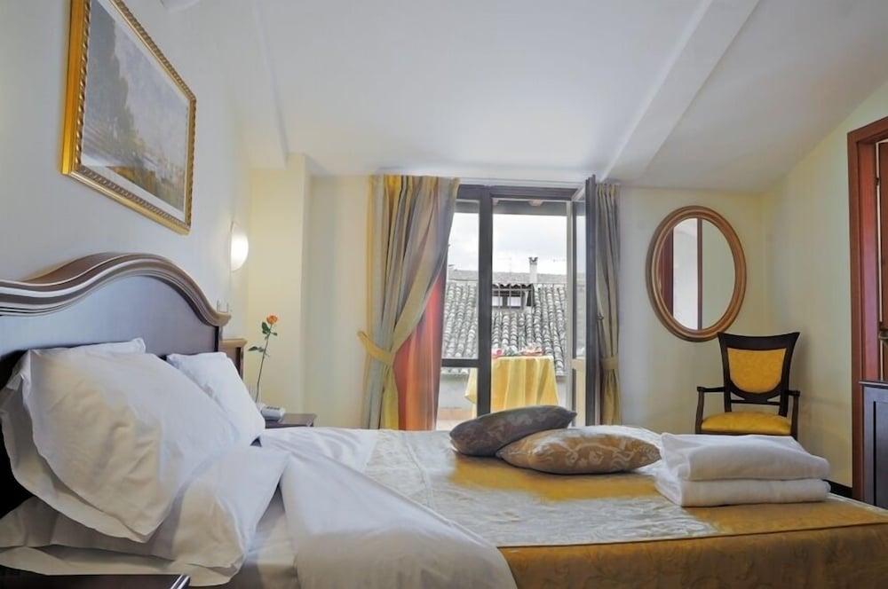 Grand Hotel Italia Orvieto Esterno foto