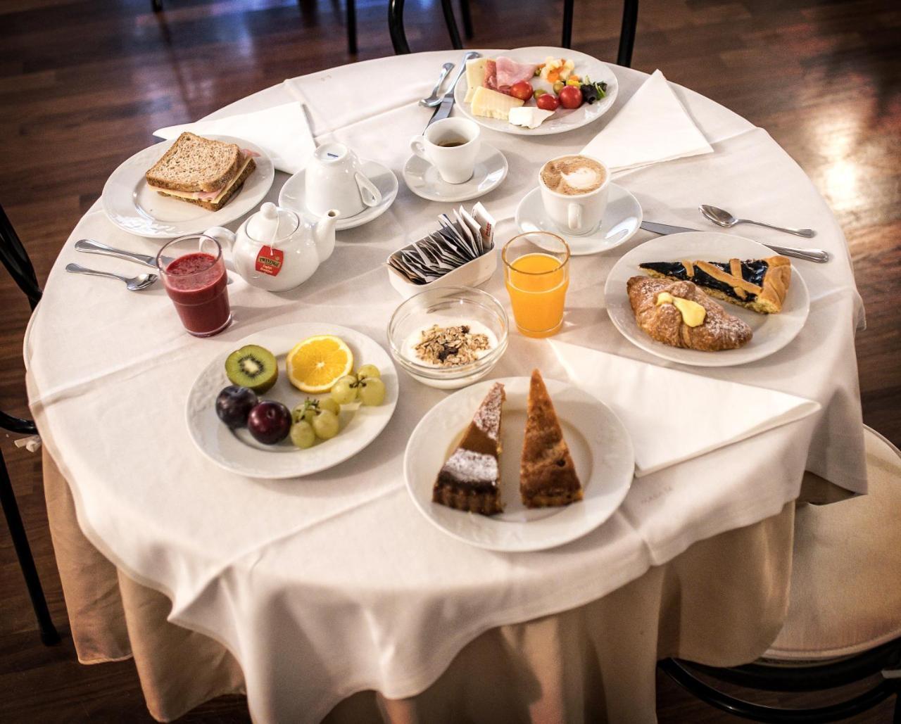 Grand Hotel Italia Orvieto Esterno foto