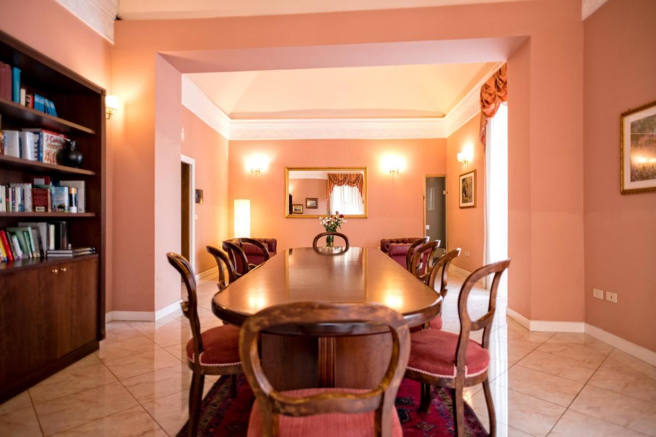 Grand Hotel Italia Orvieto Esterno foto